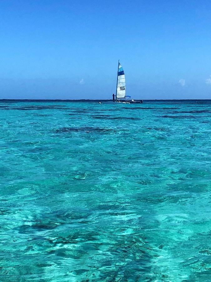 The Novelo Hotell Caye Caulker Exteriör bild