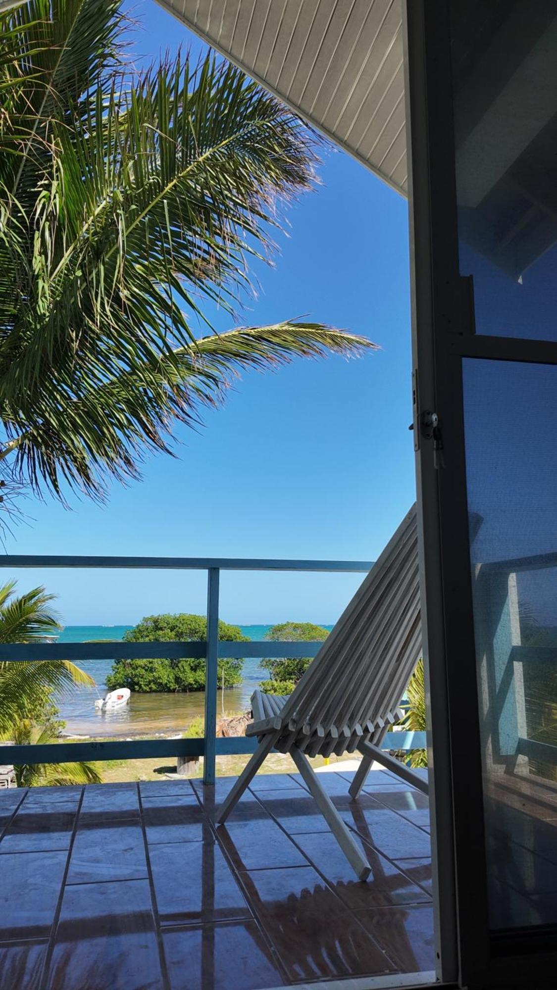 The Novelo Hotell Caye Caulker Exteriör bild